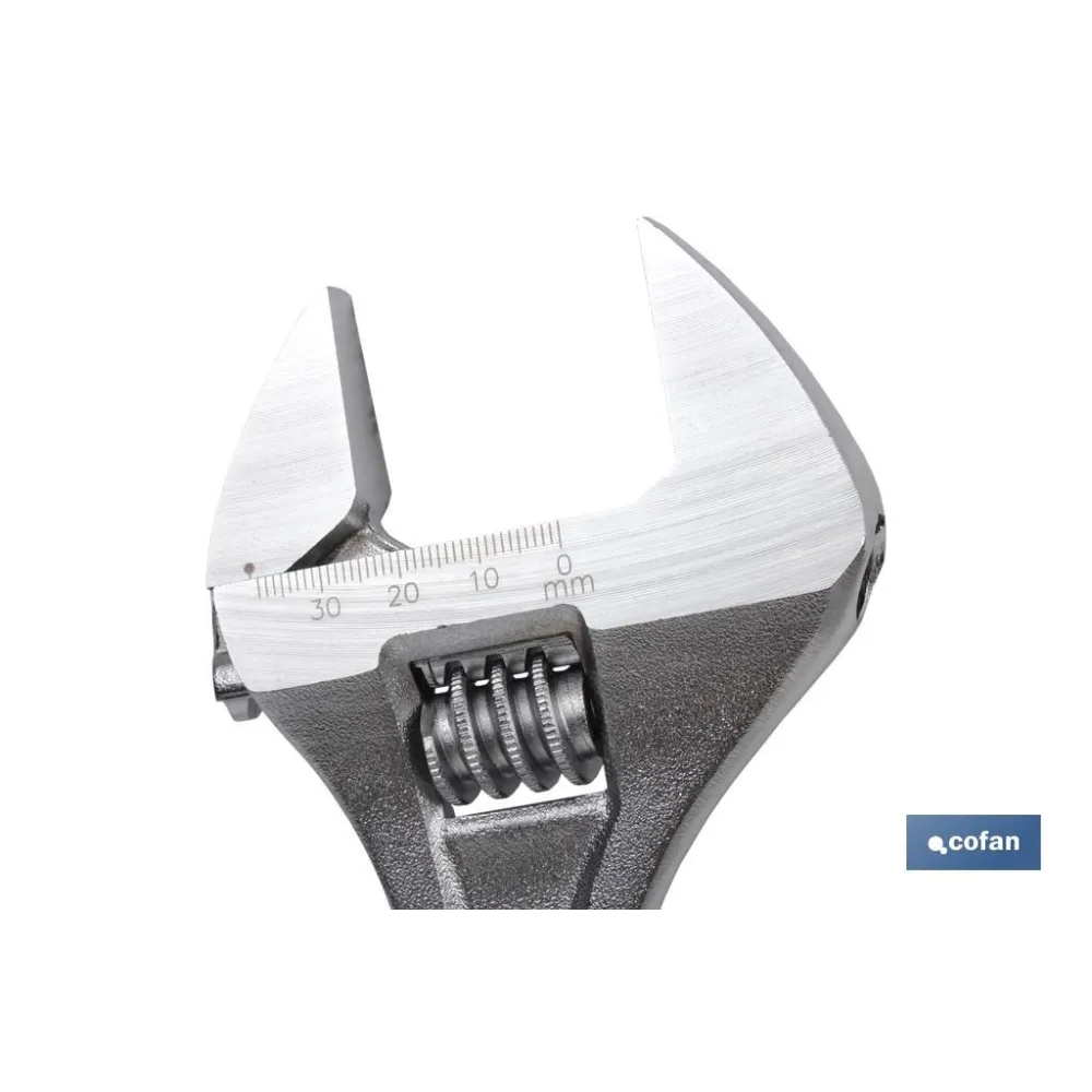 LLAVE AJUSTABLE MOLETA CENTRAL 8