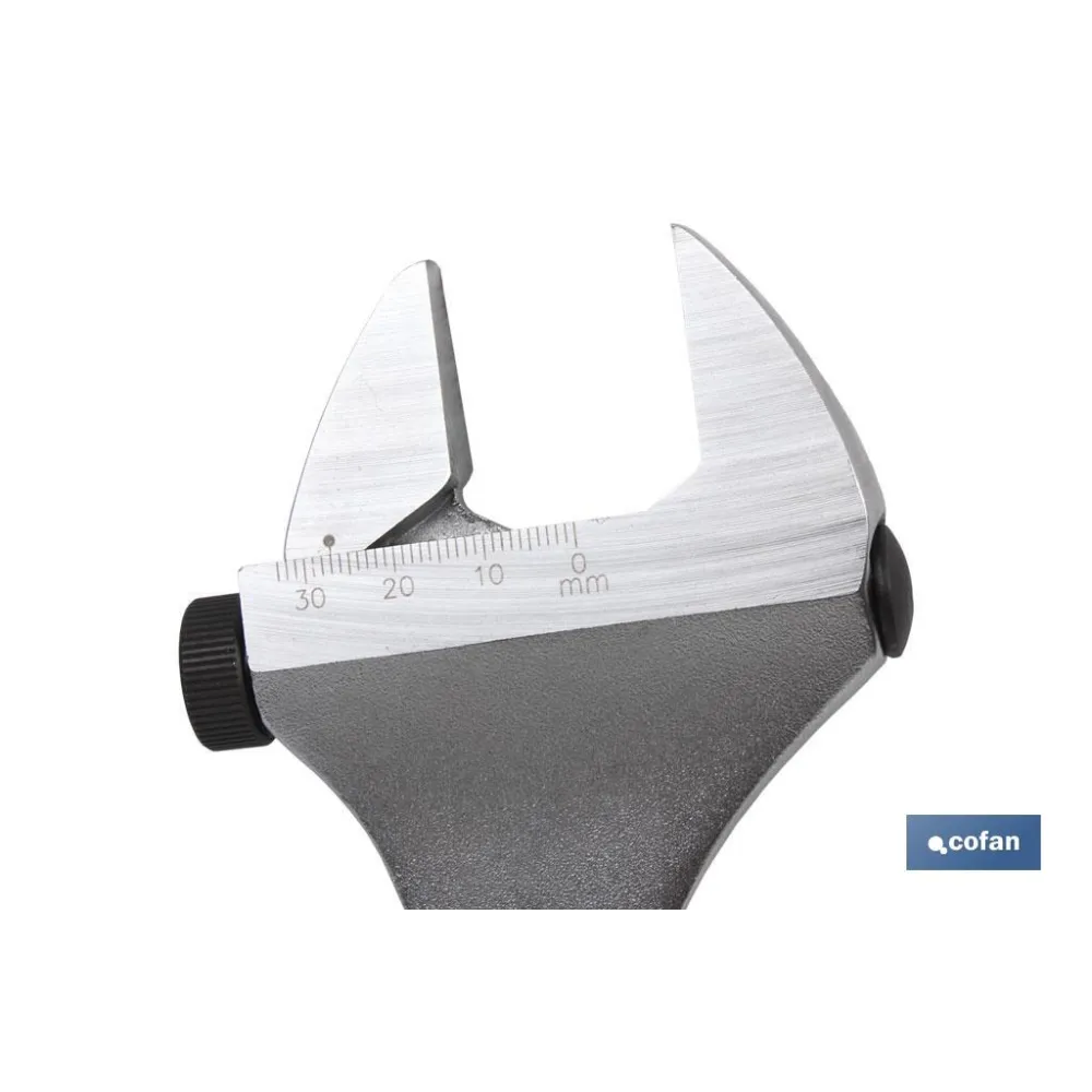 LLAVE AJUSTABLE MOLETA LATERAL 8