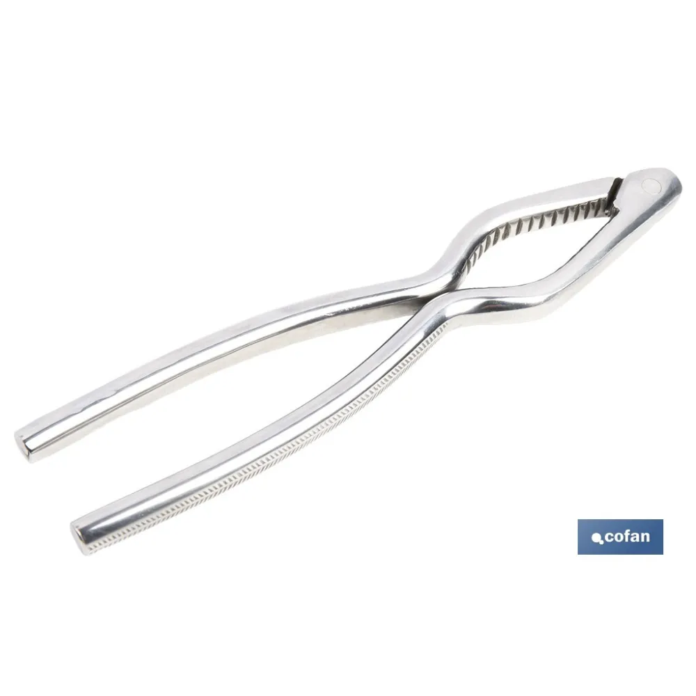 CASCANUECES DE ACERO INOXIDABLE 18 CM
