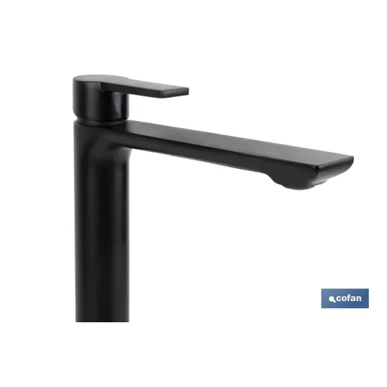 GRIFO ALTO MONOMANDO PARA LAVABO NEGRO MATE MODELO KERCH  25mm