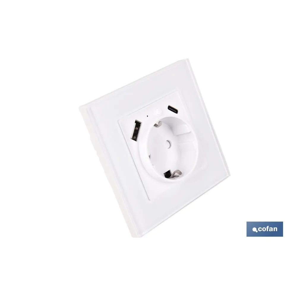BASE ENCHUFE CON PUERTO USB Y TIPO C WIFI