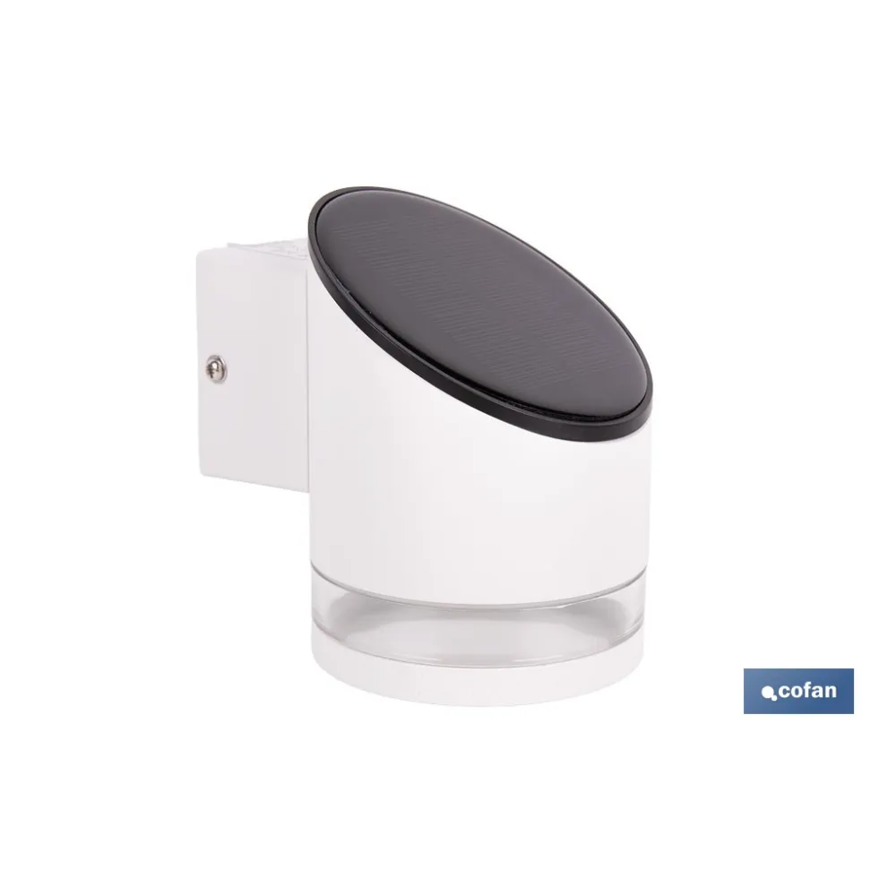 APLIQUE LED SOLAR BLANCO CON SENSOR 3,7 V 1,2 Ah IP65 3000 K 120 X 90 X 120 MM