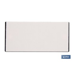CATADIÓPTRICO RECTANGULAR ÁMBAR 106 X 50 MM CON AGUJERO SIN TORNILLO CON ADHESIVO