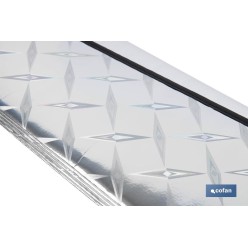 PARASOL ALUMINIZADO EFECTO LÁSER CON VENTOSAS 70 X 150 CM