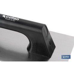 LLANA MODELO RECTANGULAR MANGO PLÁSTICO 300x150x0,7 mm