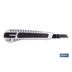 CÚTER DE ALUMINIO 9 MM