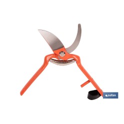 TIJERA FORJADA DE RECOLECCIÓN 8 205 MM