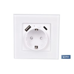 BASE ENCHUFE CON PUERTO USB Y TIPO C WIFI
