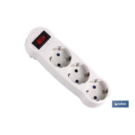 ADAPTADOR 3 VIAS FRONTAL SCHUKO CON INTERRUPTOR (3.500w)