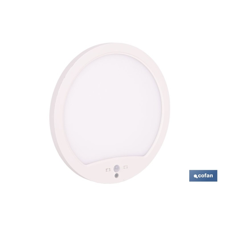 DOWNLIGHT DE SUPERFICIE BLANCO CON SENSOR DE PRESENCIA Y CREPUSCULAR 18 W Ø230 MM