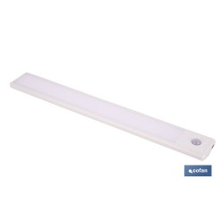 APLIQUE LED RECARGABLE CON SENSOR 3,7 V 1,5 Ah 120 LM 3CCT 300 X 40 MM