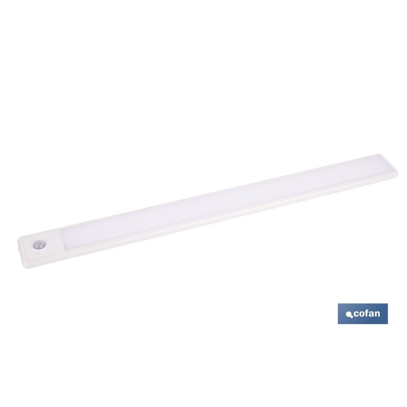 APLIQUE LED RECARGABLE CON SENSOR 3,7 V 2,2 AH 180 LM 3CCT 400 X 40 MM