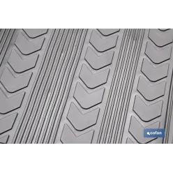 JUEGO DE ALFOMBRILLAS DE PVC PARA AUTOMÓVIL 4 UDS.