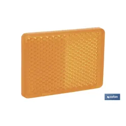 CATADIÓPTRICO RECTANGULAR ÁMBAR 56 X 39 MM CON ADHESIVO