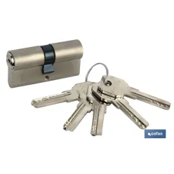 CILINDRO SEGURIDAD llave normal 30/30 LATÓN-LEVA LARGA
