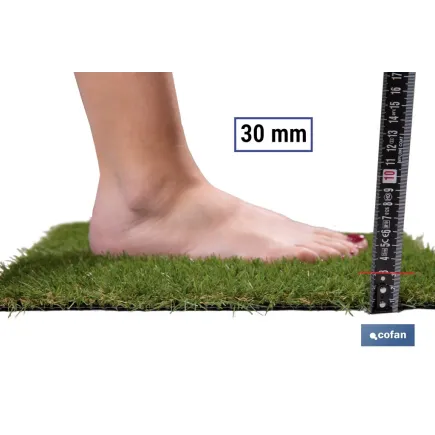 CÉSPED ARTIFICIAL 30 MM (1X4 M) 16.800 PUNTADAS/M2