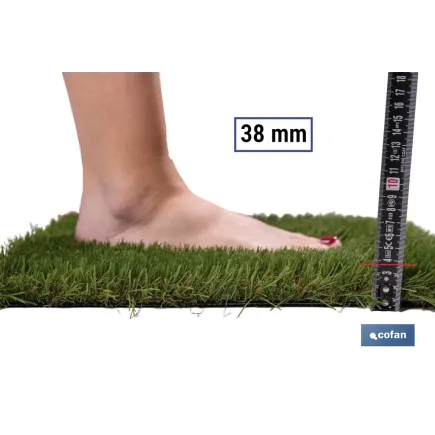 CÉSPED ARTIFICIAL 38 MM (1X4 M) 25.200 PUNTADAS/M2