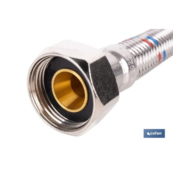 CONEXIÓN FLEXIBLE INOX PARA TERMO M1/2 - H3/4 30 CM.