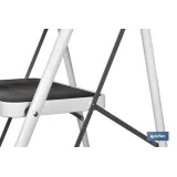 ESCALERA DOMÉSTICA ACERO 3 PELDAÑOS ALTURA 70 CM