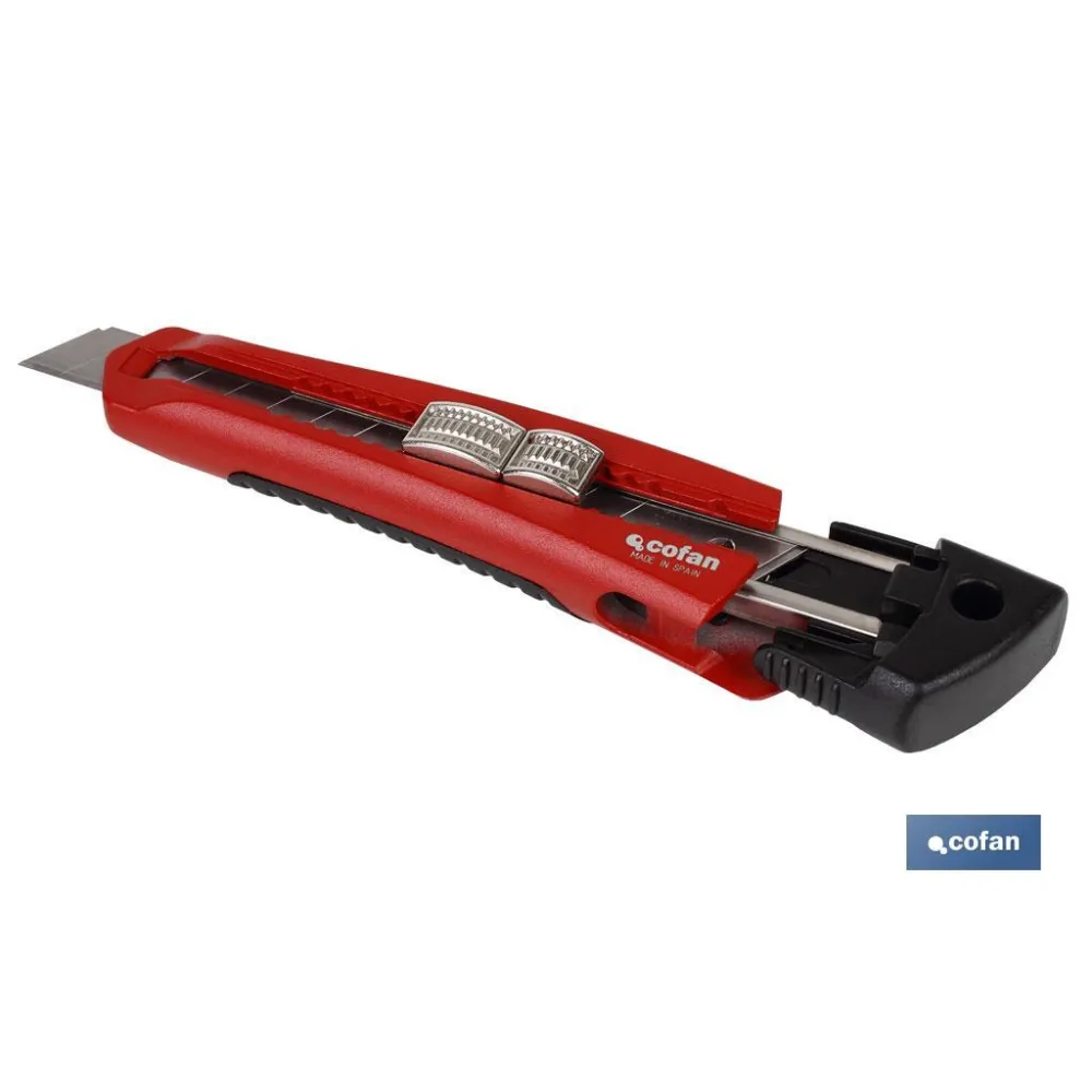CUTTER HOJA PARTIBLE 18MM CUERPO ZAMAK