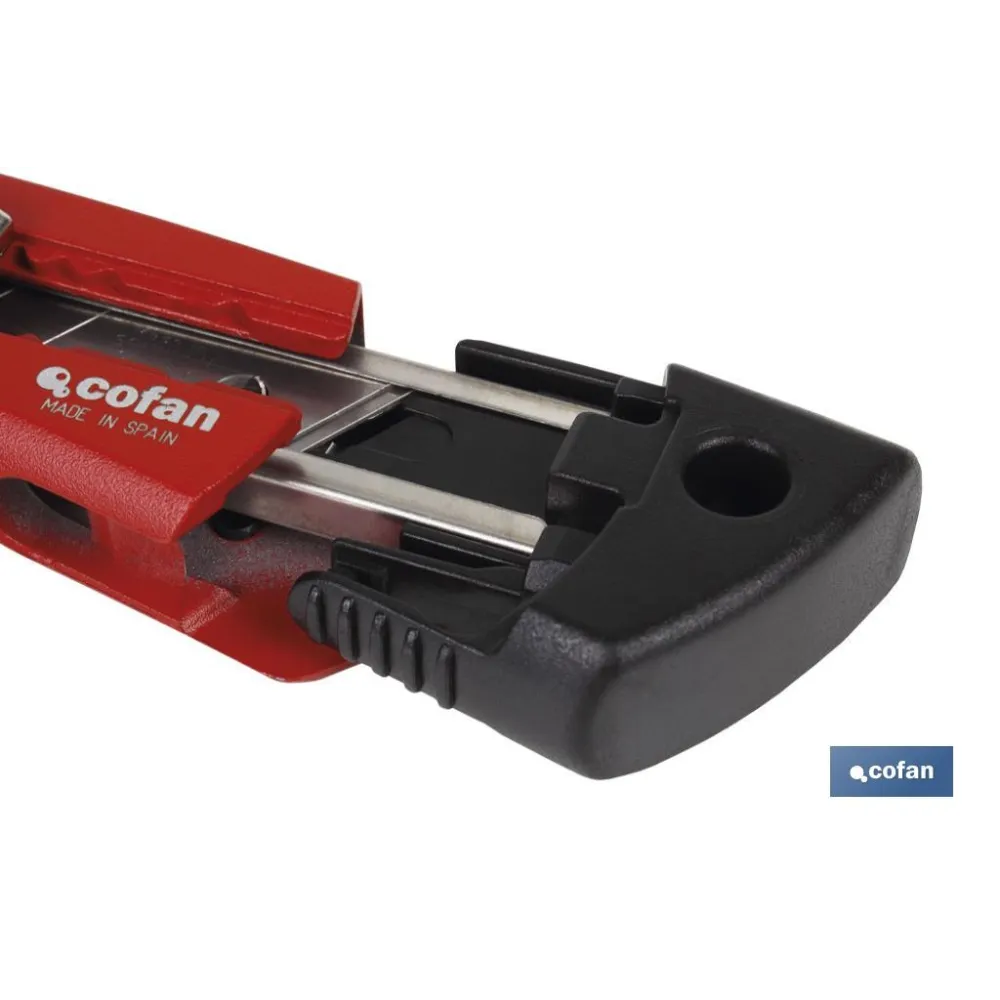 CUTTER HOJA PARTIBLE 18MM CUERPO ZAMAK