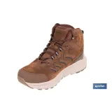 BOTA DE TREKKING MARRÓN MODELO SARDINERO TALLA 42