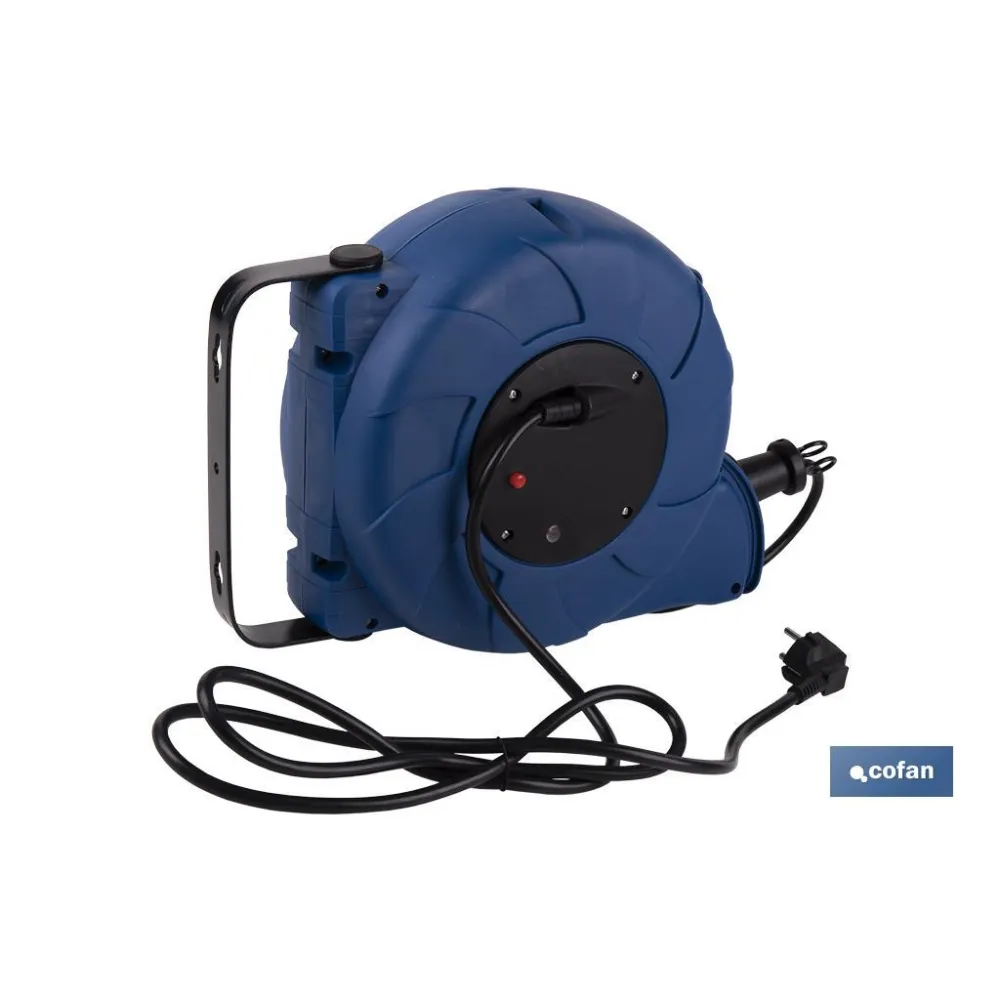 ENROLLACABLES AUTOMÁTICO SOPORTE PARED T/T-16M (14+2)
