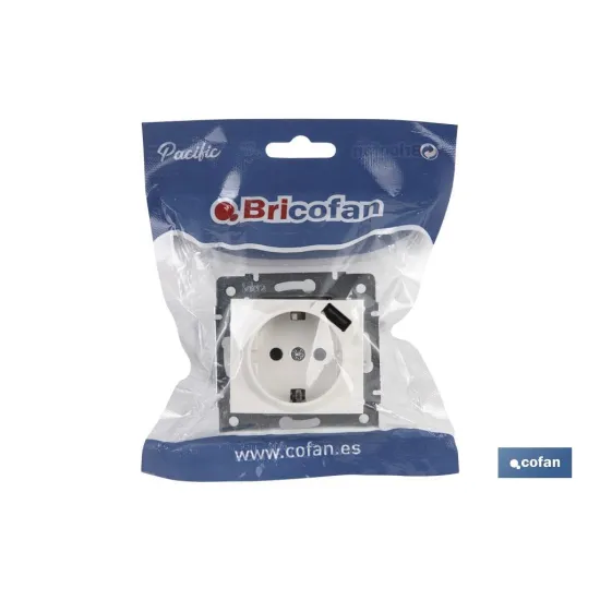 BASE ENCHUFE 2P+T CON OBTURADOR MODELO PACIFIC 16A 250V ENTRADA USB