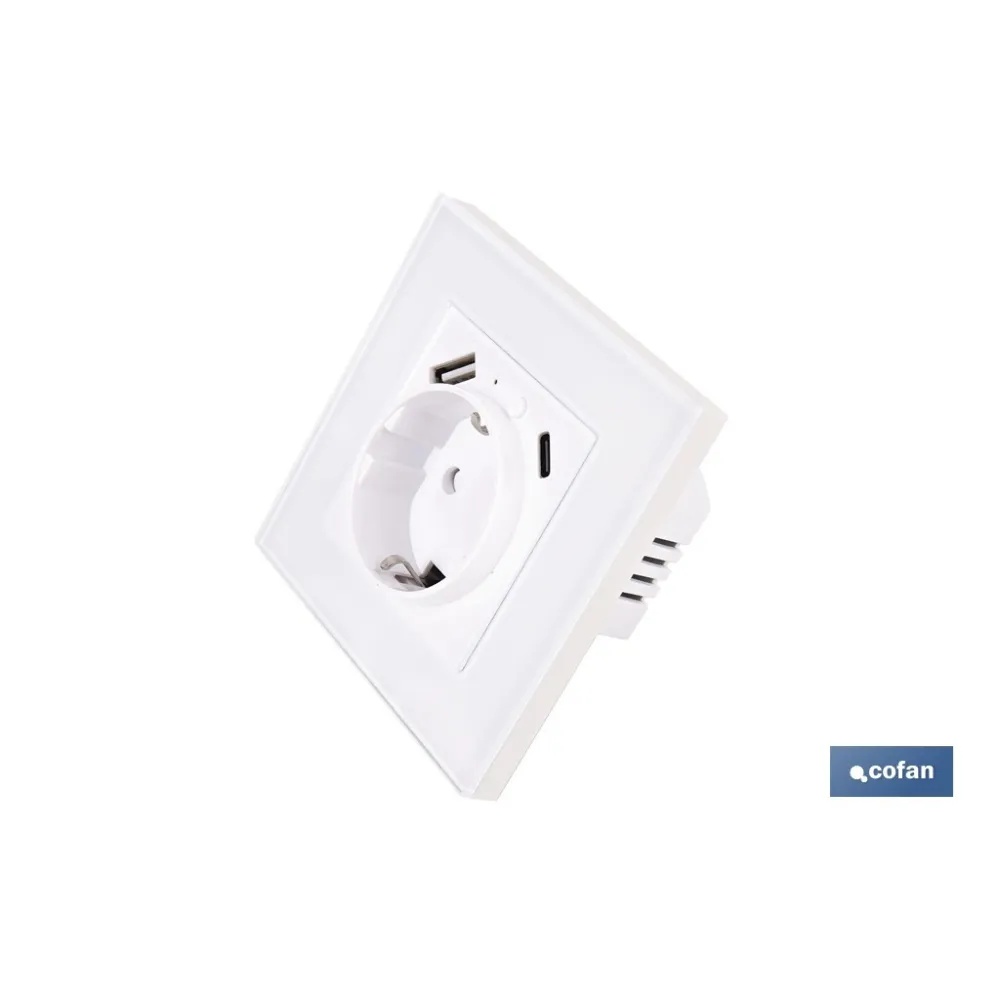 BASE ENCHUFE CON PUERTO USB Y TIPO C WIFI
