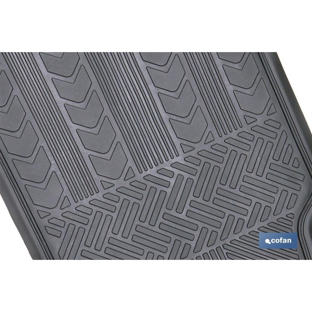 JUEGO DE ALFOMBRILLAS DE PVC PARA AUTOMÓVIL 4 UDS.