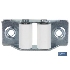 PASACINTAS METÁLICO CON RODILLO DE NYLON 21X50 MM VENTA UNITARIA