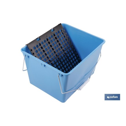 CUBETA 16 L. AZUL CON REJILLA 2 ASAS