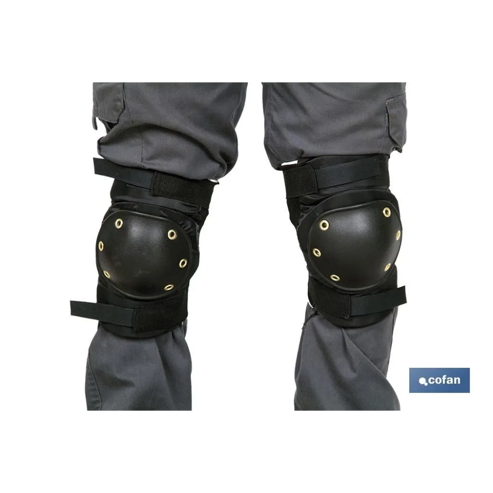 Comprar PAR RODILLERAS DE PROTECCION AJUSTA Cofan | almacendeferreteriacor.es