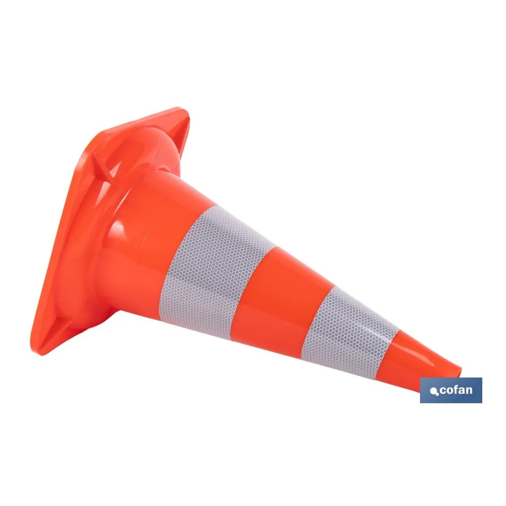 Comprar CONO DE SEÑALIZACIÓN 50 CM (PACK: 1 Cofan | almacendeferreteriacor.es