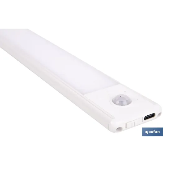 Comprar APLIQUE LED RECARGABLE CON SENSOR 3 Cofan | almacendeferreteriacor.es