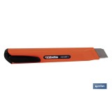 CUTTER STANDAR EN ABS (18 X 100 MM)