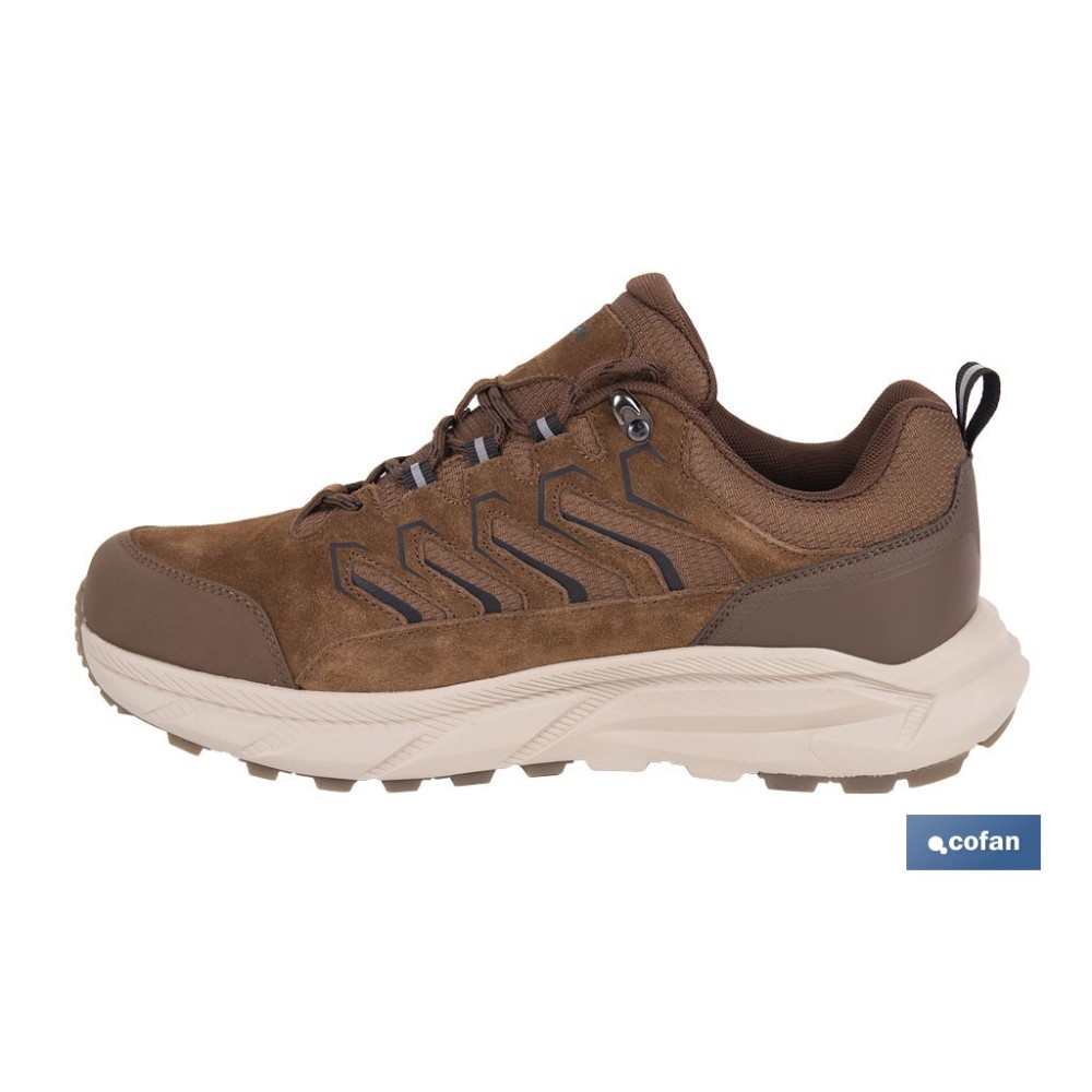 ZAPATILLA DE TREKKING MARRÓN MODELO INFANTO TALLA 44