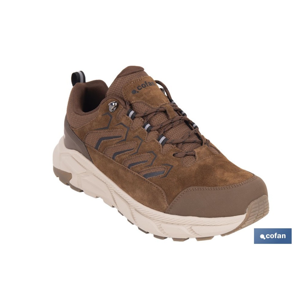 ZAPATILLA DE TREKKING MARRÓN MODELO INFANTO TALLA 46