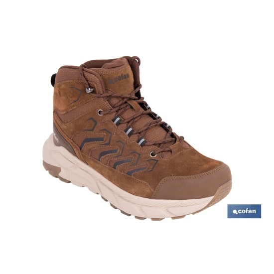 BOTA DE TREKKING MARRÓN MODELO SARDINERO TALLA 40