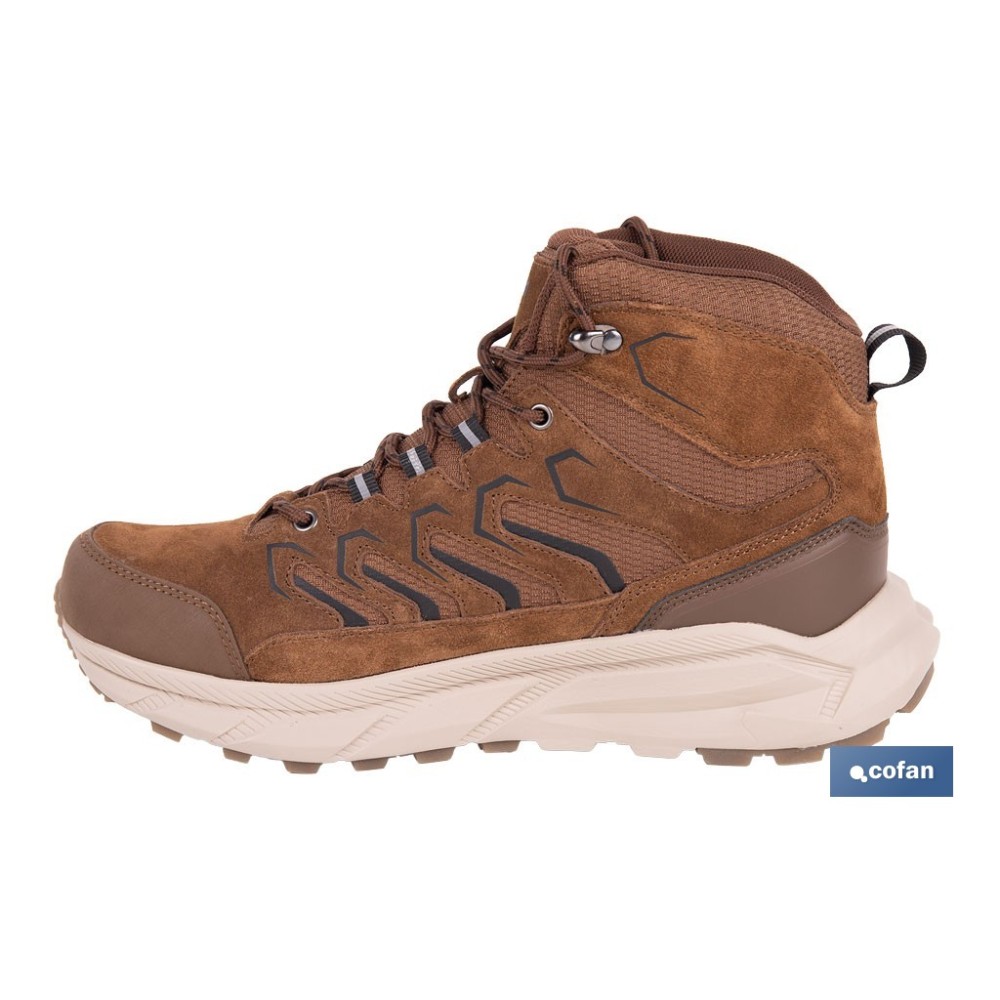 BOTA DE TREKKING MARRÓN MODELO SARDINERO TALLA 40