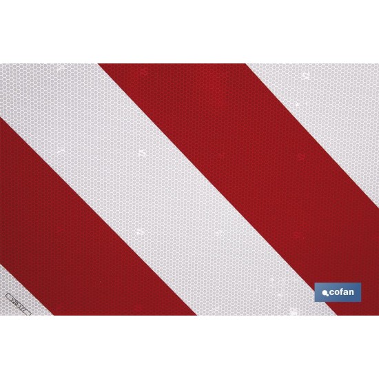 PANEL V20 CARGA SALIENTE 500X500 ABS