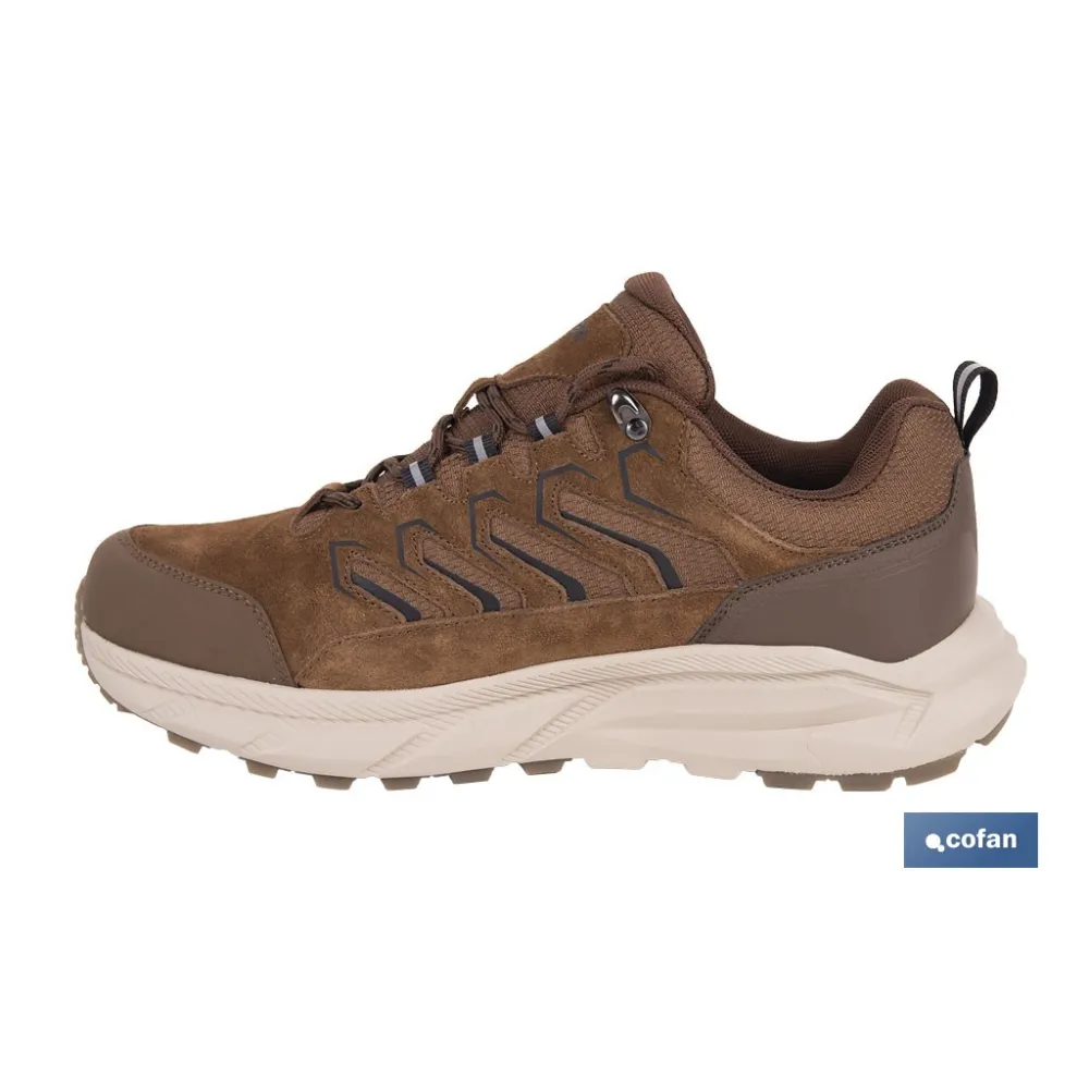 ZAPATILLA DE TREKKING MARRÓN MODELO INFANTO TALLA 45 (PACK: 1 UDS) - Almacén de Ferretería Acor
