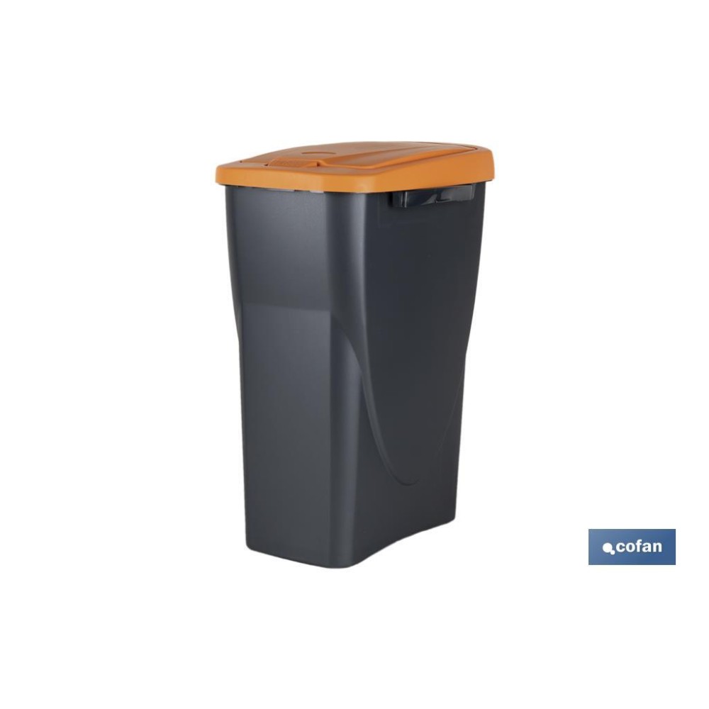 CUBO DE BASURA PARA RECICLAR 15 LITROS  COLOR NARANJA 20 X 31 X 42 CM
