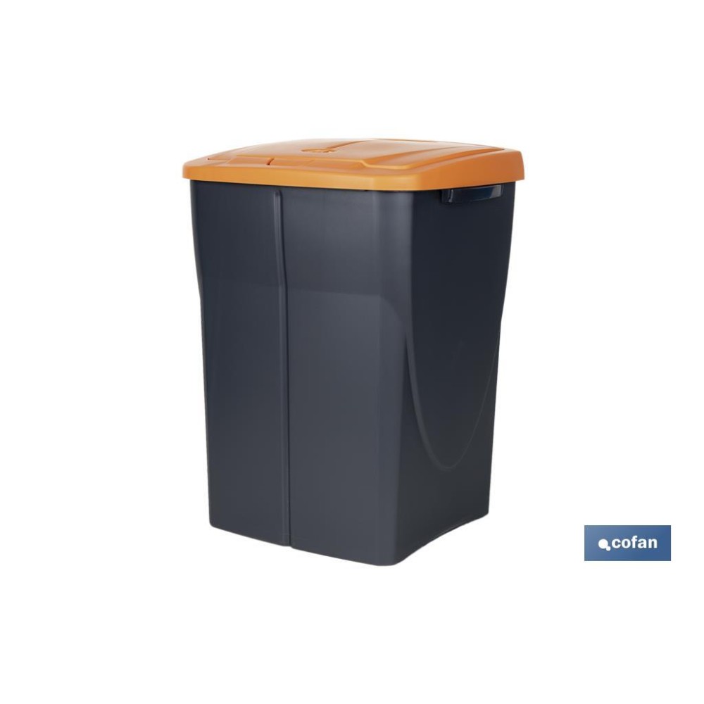 CUBO DE BASURA PARA RECICLAR 45 LITROS  COLOR NARANJA 36.5 X 36 X 51  CM