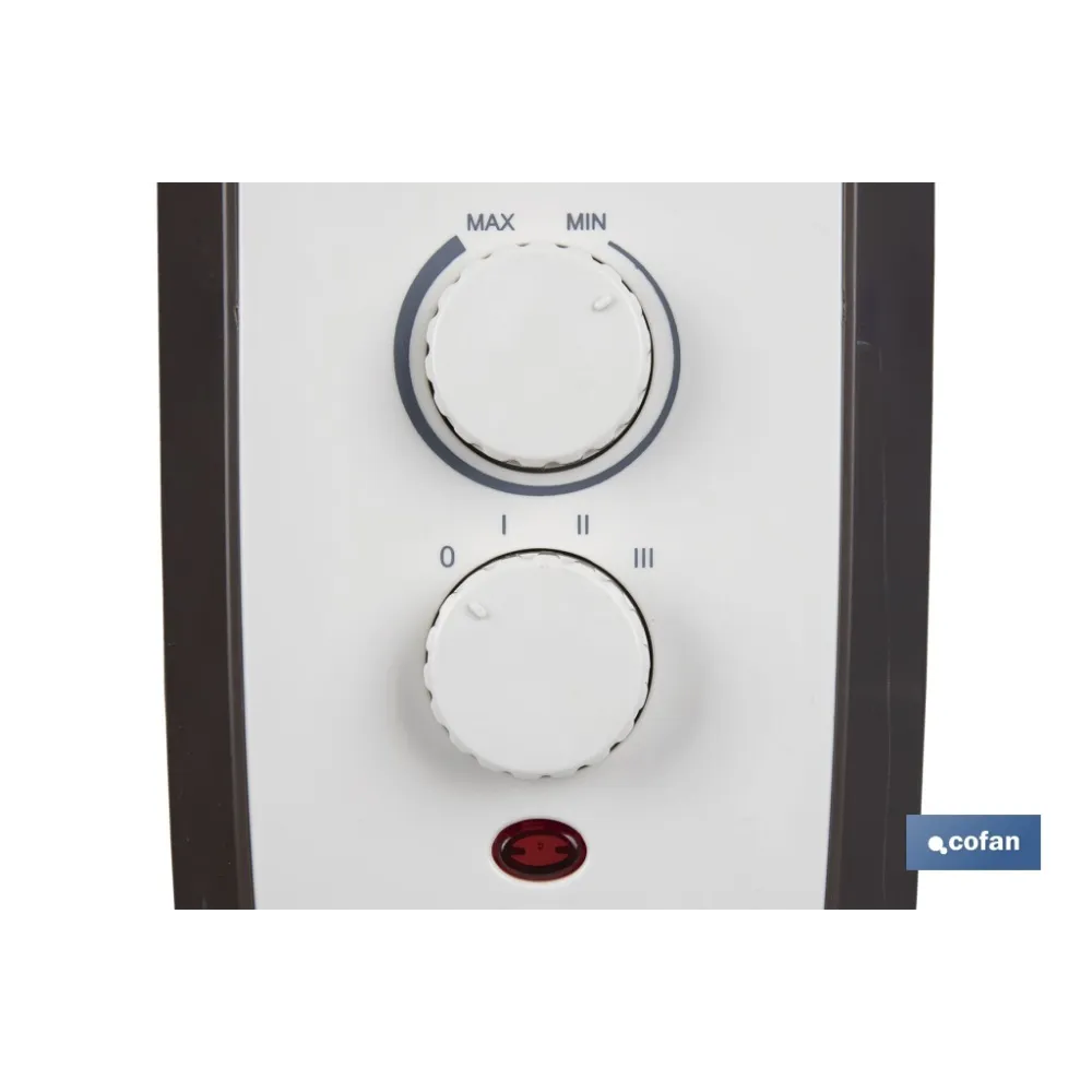 RADIADOR DE ACEITE CON TERMOSTATO REGULABLE 11 ELEMENTOS 2500 W (PACK: 1 UDS) - Almacén de Ferretería Acor