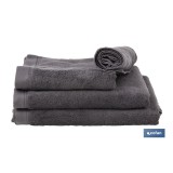 TOALLA DUCHA GRIS ANTRACITA GR.580/M2 MODELO PIEDRA 70X140cm