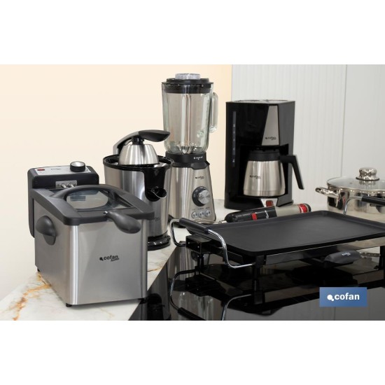 BATIDORA DE MANO ELÉCTRICA CON ACCESORIO BATIDOR Y VASO MEZCLADOR  800W