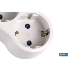 ADAPTADOR 3 VIAS FRONTAL SCHUKO CON INTERRUPTOR (3.500W)