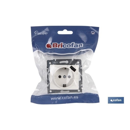 BASE ENCHUFE 2P+T CON OBTURADOR MODELO PACIFIC 16A 250V ENTRADA USB