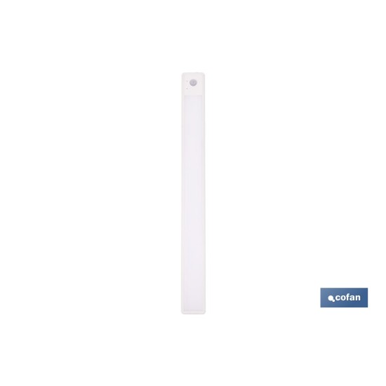 APLIQUE LED RECARGABLE CON SENSOR 3,7 V 2,2 AH 180 LM 3CCT 400 X 40 MM